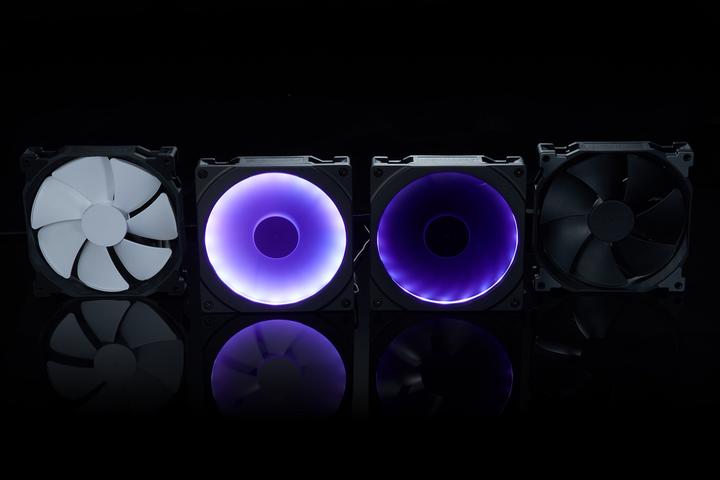 Produktbild Phanteks Halos Rahmen RGB-LED