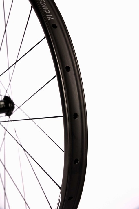 Produktbild Acros Enduro Race Carbon 27,5" Laufradsatz - TA15/TA12 (27.5")