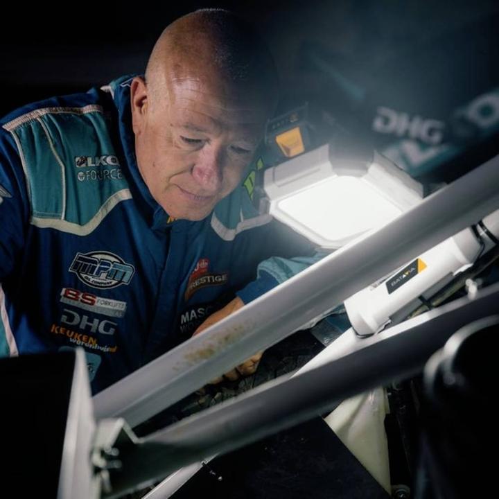 Produktbild Batavia 18V Akku-LED-Arbeitsleuchte (ohne Akku und Ladegerät) (1800 lm)