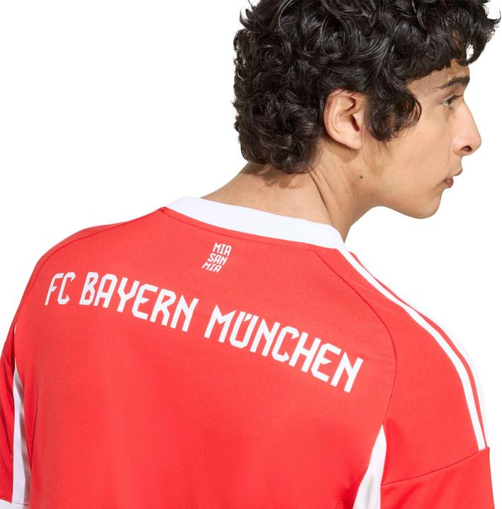 Actual product image adidas FC Bayern München Trikot (XXL)