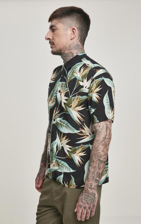 Actual product image Urban Classics Blossoms Resort Shirt (XXL)