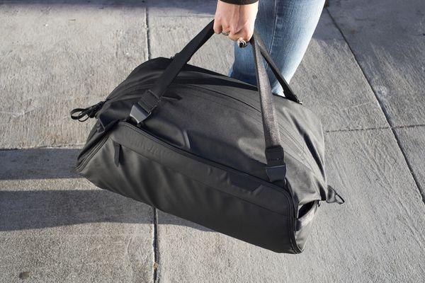 Actual product image Peak Design Travel Duffel 35L (Camera shoulder bag, 35 l)