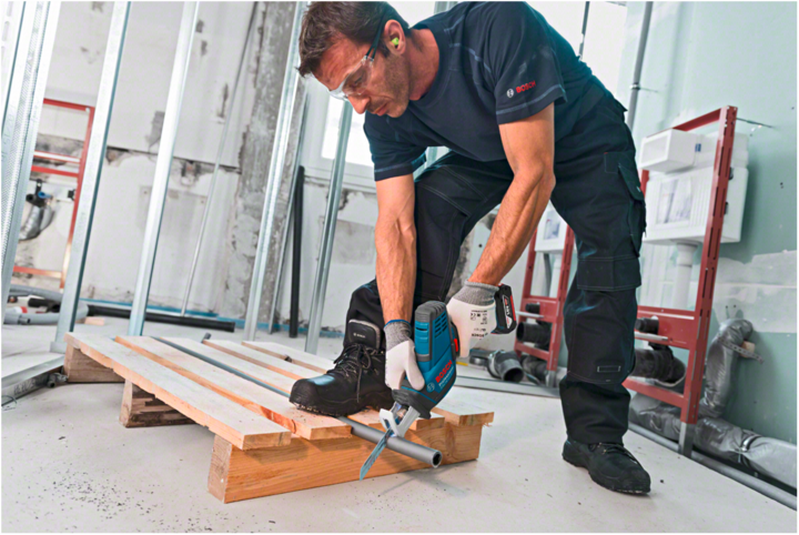 Actual product image Bosch Professional GSA 18V-LI C