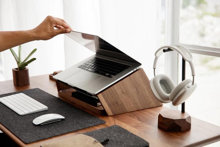 Immagine prodotto Oakywood Laptopstand - standaard - Walnoot