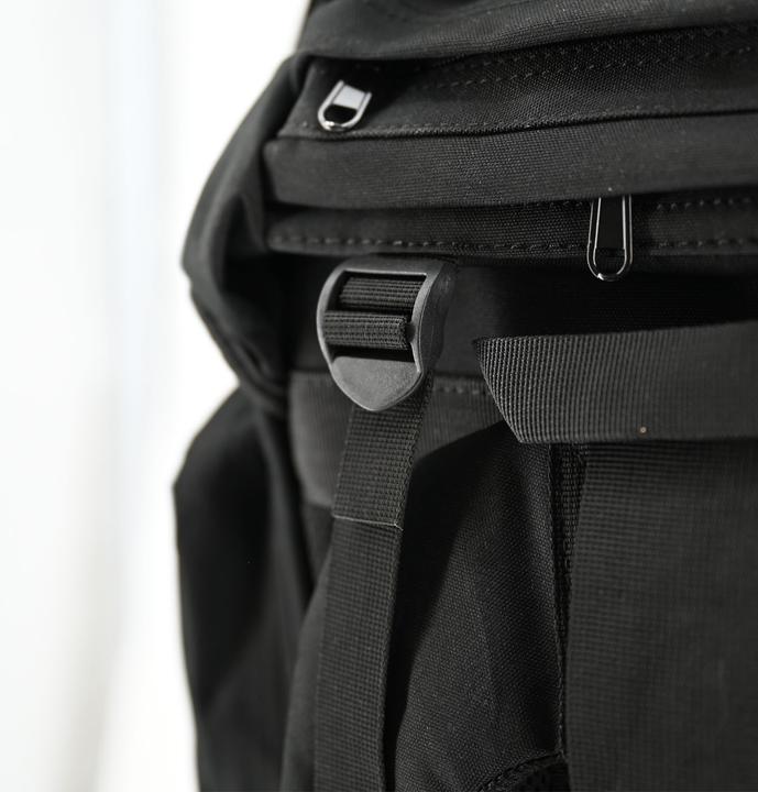 Actual product image Army Shop 65 (65 l)