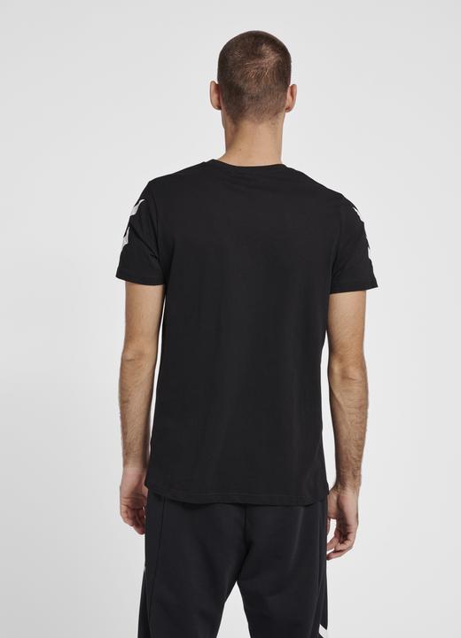 Actual product image hummel Legacy Chevron T-Shirt (XS)