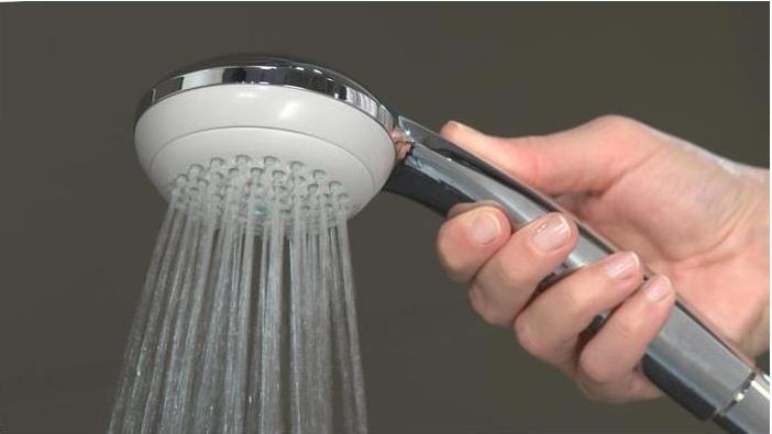 Produktbild hansgrohe HG Handbrause CROMETTA 85 DN 15 Green Strahlartormalstrahl chrom (1 Strahlarten, 17 l/min)