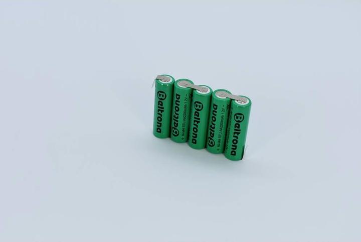 Image du produit Beltrona RTU5AAZ Pack de piles rechargeables 5x Mignon (AA) Z-soudure NiMH 6 V 2200 mAh (5 pcs, AA, 2200 mAh)