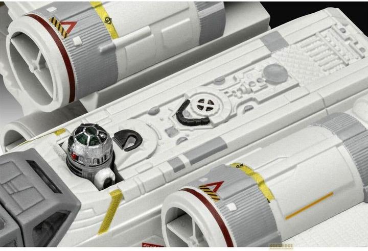Actual product image Revell Carson Teva's X-Wing Fighter: The Mandalorian
