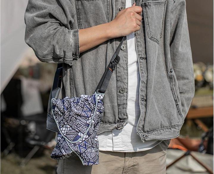 Image du produit Pgytech Protective Wrap (geek) (Sac à bandoulière pour appareil photo, 0.66 l)