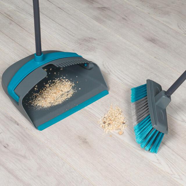 Produktbild Beldray Kehrschaufel mit langem Stiel und Besen (2 Stk.)