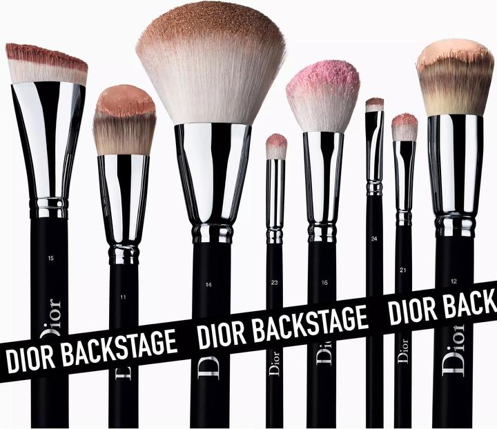 Productafbeelding Dior Penseel voor licht dekkende foundation N°11 (Stichting)