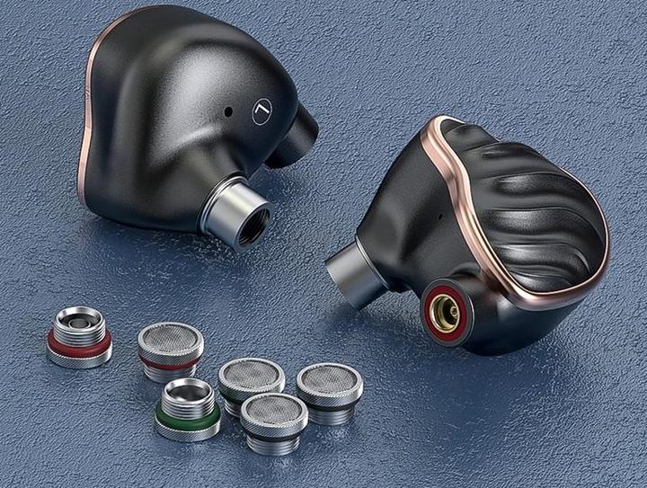 Produktbild FiiO FH7 (Kabelgebunden)