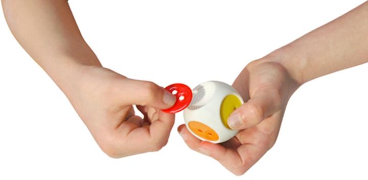 Produktbild Moluk Bilibo Game Box Spielset mit Würfel (Deutsch, Französisch, Schweizerdeutsch, Italienisch, Englisch)