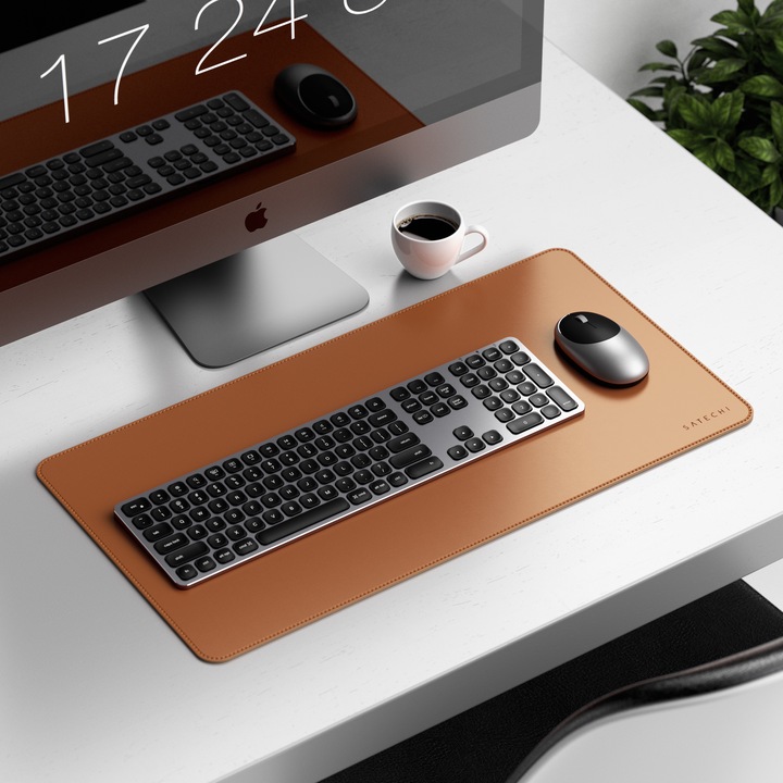Actual product image Satechi Deskmate (Wide)