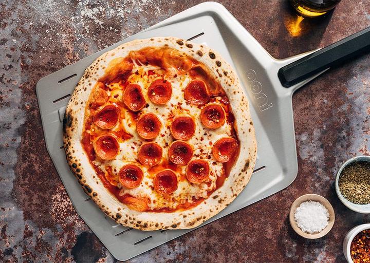 Actual product image Ooni Pizza Shovel (14")