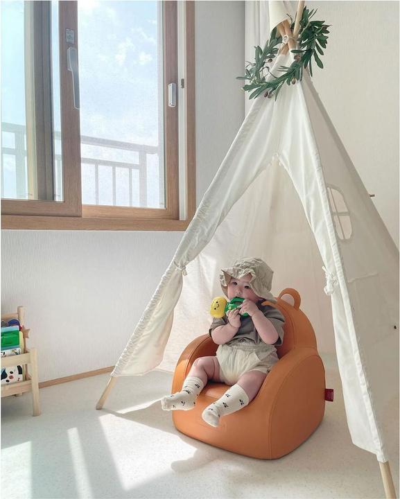 Actual product image Dwinguler Grizzly Bear (Child armchair)