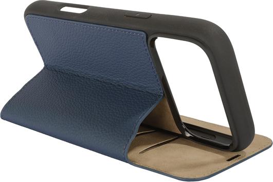 Actual product image Mike Galeli Book-Cover Echtleder Marc tiefblau (Apple iPhone 17 Pro)