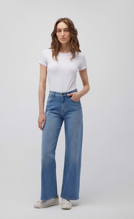 Actual product image Mavi Malibu L32 (25)