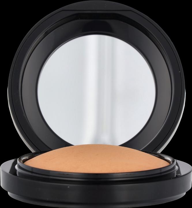 Actual product image MAC Cosmetics Mineralize Skinfinish Natural (Medium Tan)