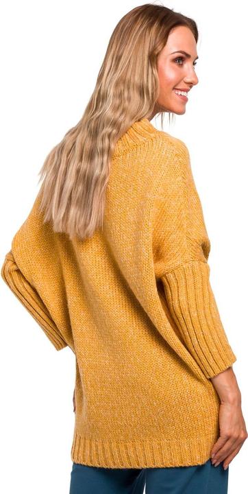 Actual product image Made of Emotion Jumper model (S, M)