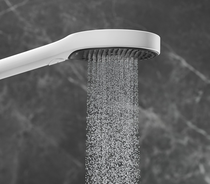 Produktbild hansgrohe Rainfinity 130 (3 Strahlarten, 14 l/min)