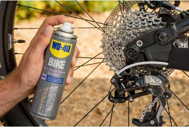 Actual product image WD-40 Care set (100 ml, Chain cleaner)