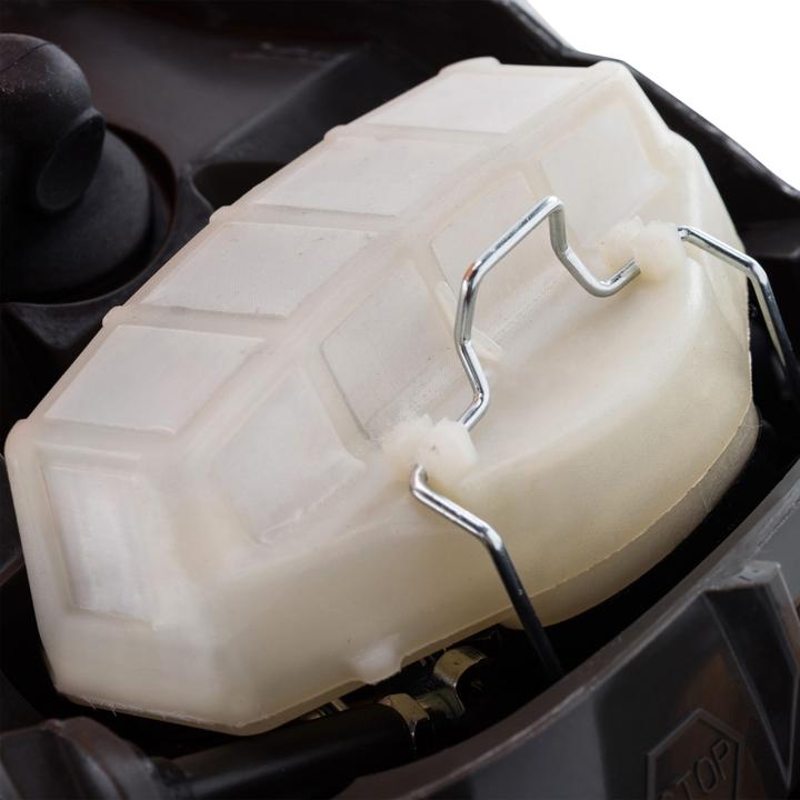 Actual product image Stiga Petrol chain saw CS 545 16" (Petrol chain saw)