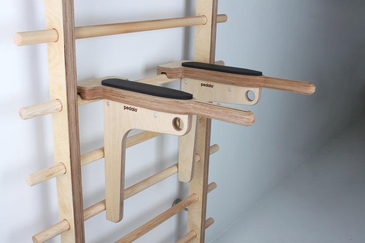 Actual product image Pedalo Dip bar for wall bars