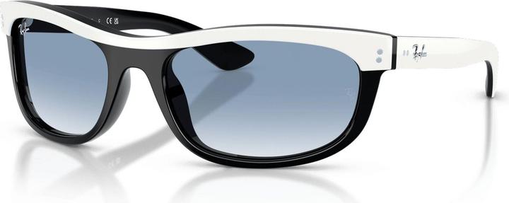 Transparent Verlaufstönung Blau, Weiss auf Schwarz