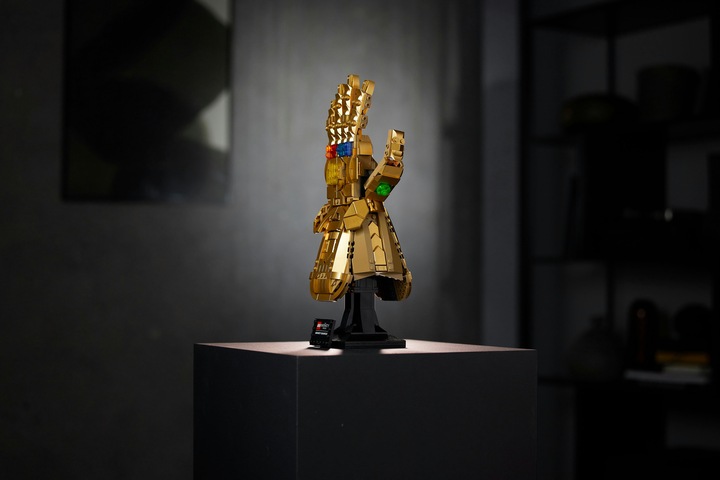 Actual product image LEGO Infinity Glove (76191, LEGO Marvel)