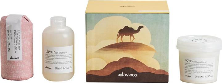 Produktbild Davines Xmas 2025 - Love Curl Kit (Flüssiges Shampoo)