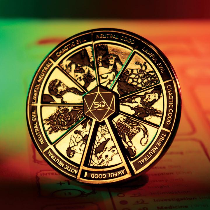 Produktbild Fanattik Dungeons & Dragons Ansteck-Pin Alignment Spinner 24k Gold Plated Limited Edition