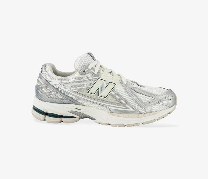 Image du produit New Balance M1906REE (45)