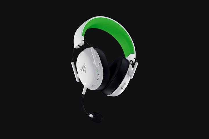 Actual product image Razer BlackShark V3 X Hyperspeed for Xbox - White (Cable, Wireless)