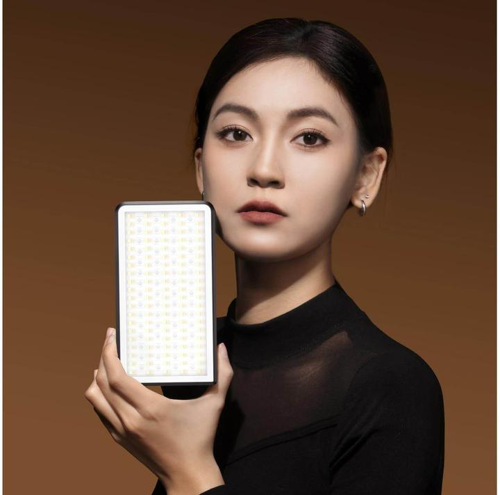 Produktbild Ulanzi LM P40Bi Portable Video Light 40W Bi color (Videoleuchte)