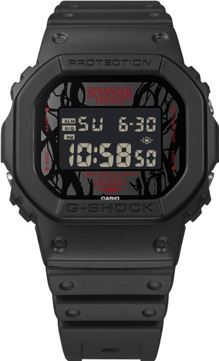 Produktbild Casio DW-5600STT-1ER (Chronograph, 48.90 mm)