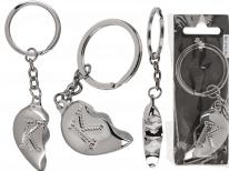 Actual product image Ootb Metal keychain, Broken Heart