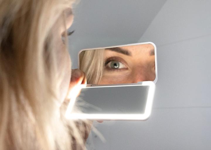 Actual product image Concept - Cosmetic pocket mirror with LED lighting white KZ2010