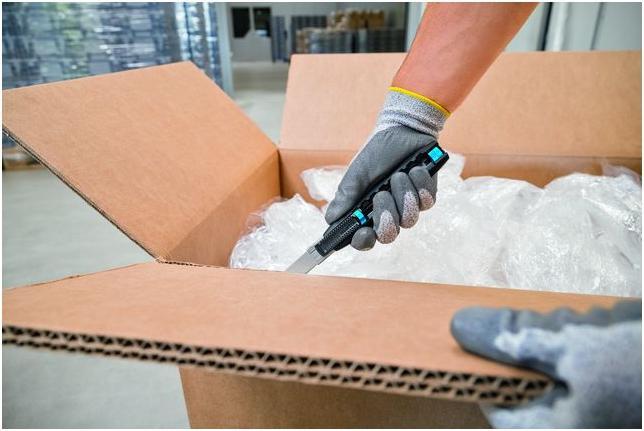 Actual product image Martor Sicherheitsmesser Secubase 383 383001