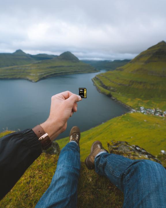 Image du produit Lexar Professional Gold 2000x (128 Go, SDXC, U3, UHS-II)