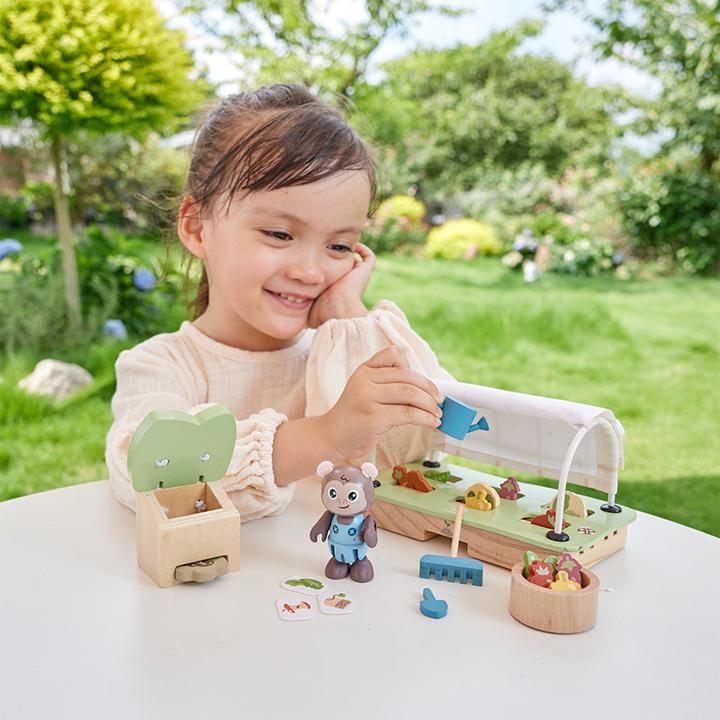 Actual product image Hape Organic Greenhouse Play Figure Set