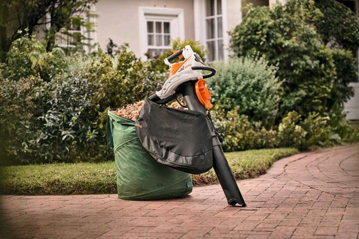 Productafbeelding Stihl SHA 56 Accuzuigerhakselaar AKSystem (Oplaadbare batterij, Bladzuiger, Vacuüm en ventilator, Bladblazer)