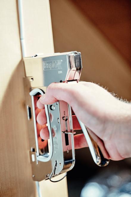 Actual product image Rapid R28 Cable tacker