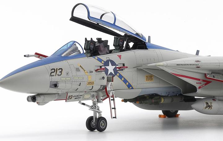 Actual product image Tamiya 1/72 Grumman F-14 D Tomcat