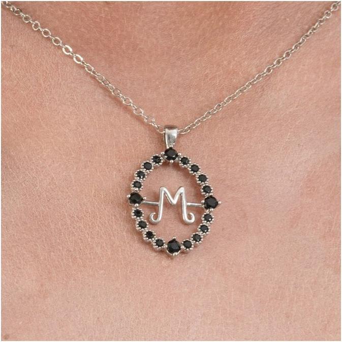 Produktbild Chaks Wednesday - Morticia