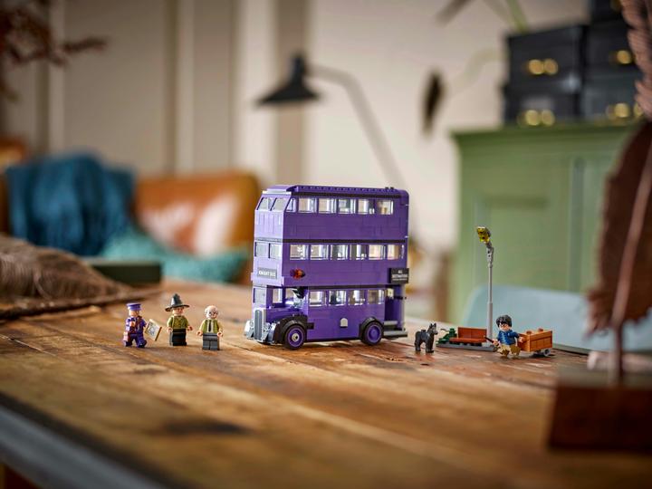 Produktbild LEGO Abenteuer mit dem Fahrenden Ritter (76446, LEGO Harry Potter)