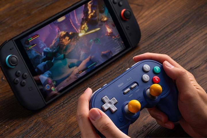 Produktbild 8bitdo Pro 3 Bluetooth (PC, Android, Switch, iOS, Mac, Switch 2)