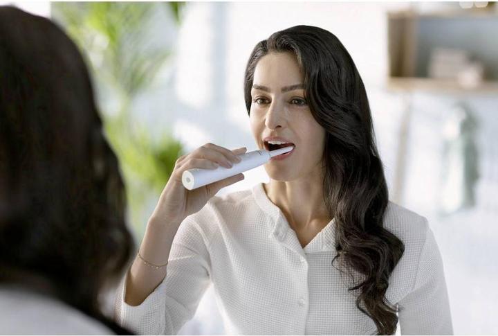 Actual product image Philips Sonicare 3100 series (Sonic toothbrush)