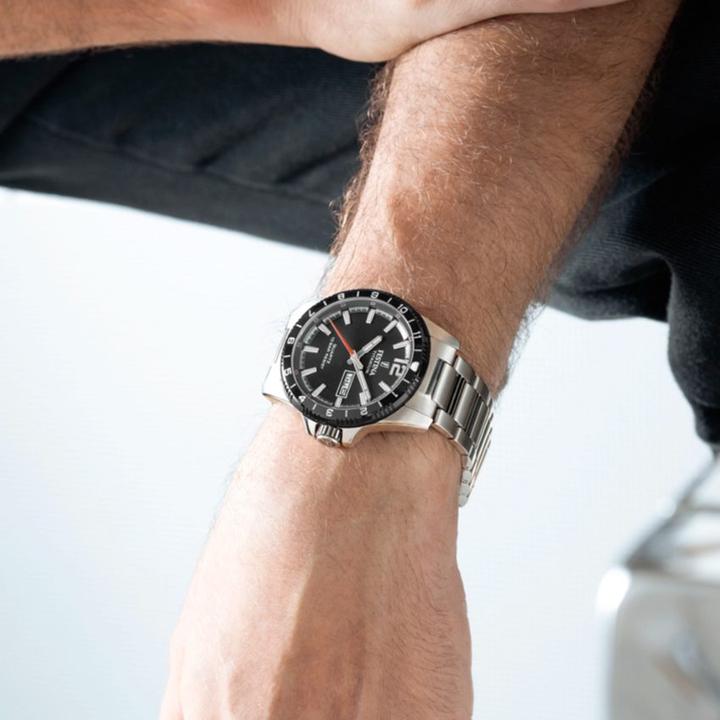 Actual product image Festina F20698/4 (Chronograph, 43 mm)